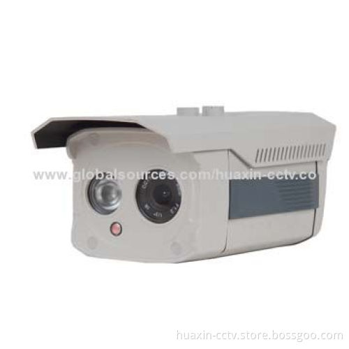 CCTV Box Camera with 20 to 50m Distance, 1/3-inch DIS Image Sensor